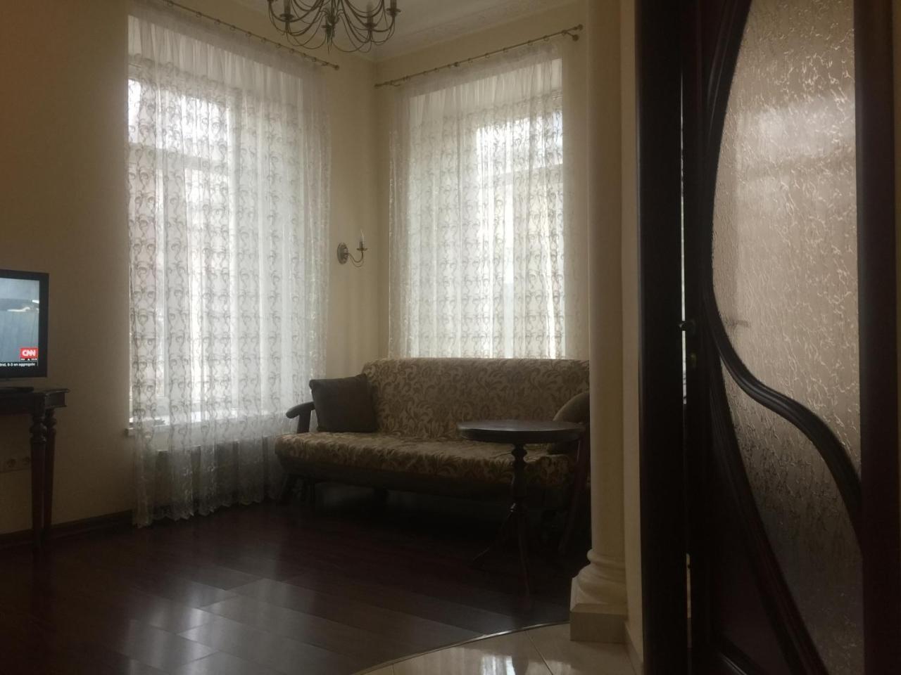 Уютная квартира-студия район Греческой площади Одесса Экстерьер фото